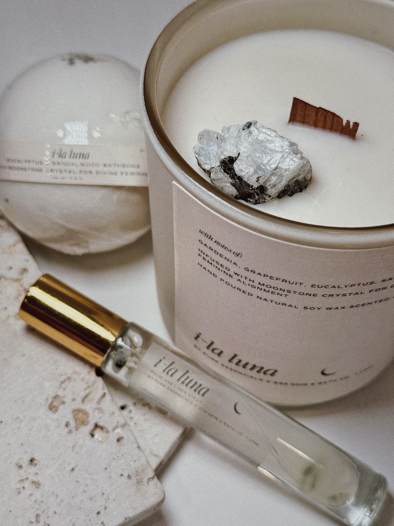 i-la luna collection